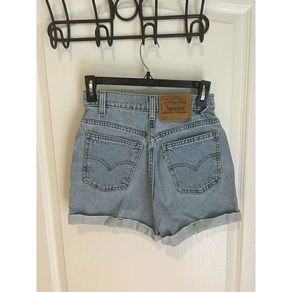 Levi’s 910 Classic Fit Jean Shorts 5 - Picture 2 of 12